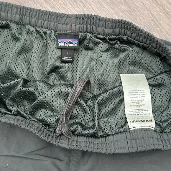 Patagonia Shorts - Picture 4 of 4